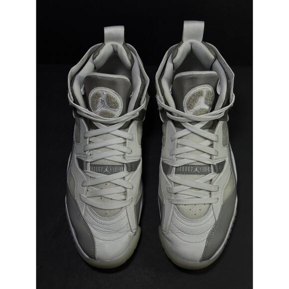 Nike Jumpman Two Trey Medium Grey Summit White DR9631-002/ Mens 12 - Picture 3 of 7